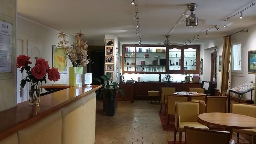 Hotel Princess فيرنيه ليه با المظهر الخارجي الصورة